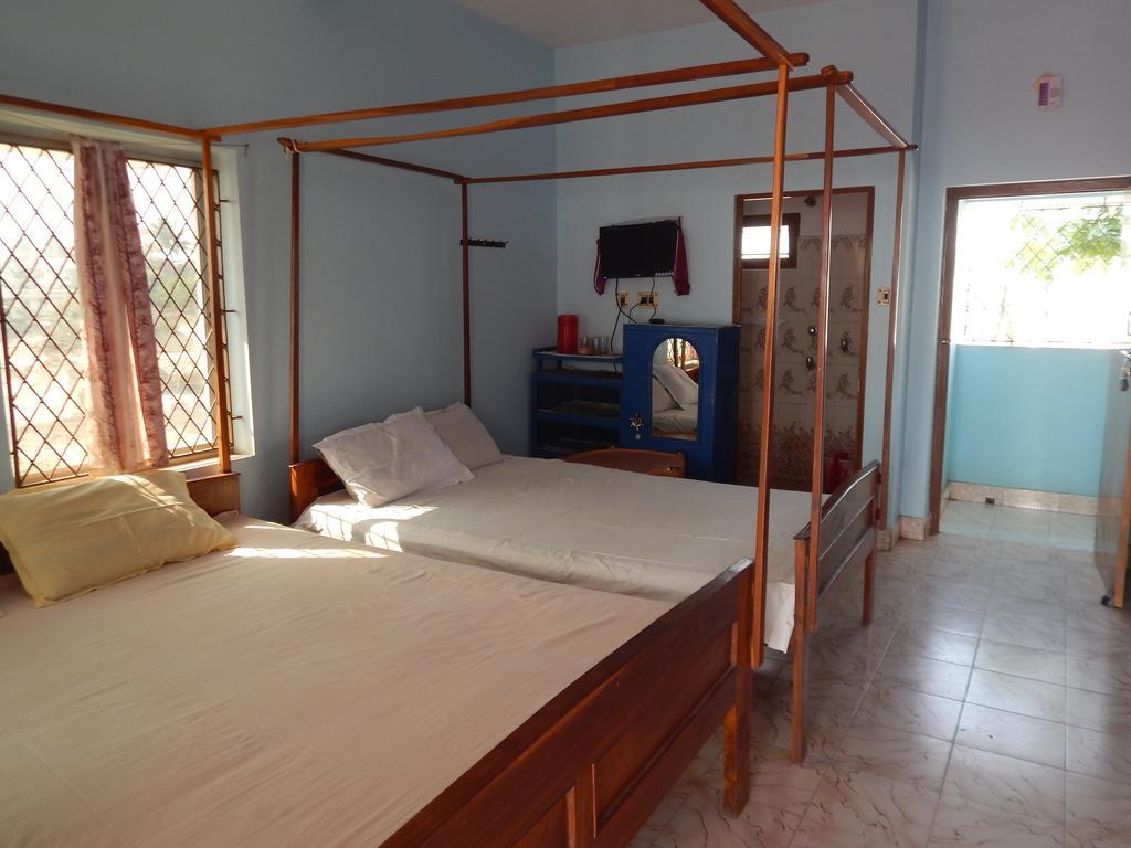 Hotel Mainak, Mandarmani Room photo